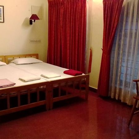 Vintage Inn Kochi Екстер'єр фото