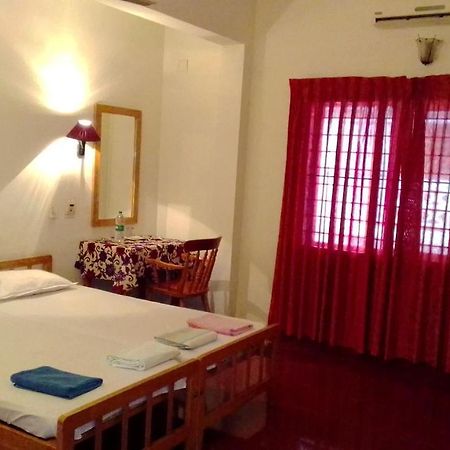 Vintage Inn Kochi Екстер'єр фото