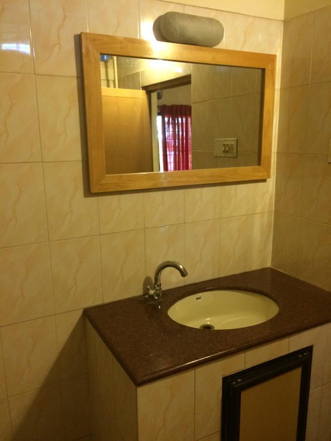 Vintage Inn Kochi Екстер'єр фото